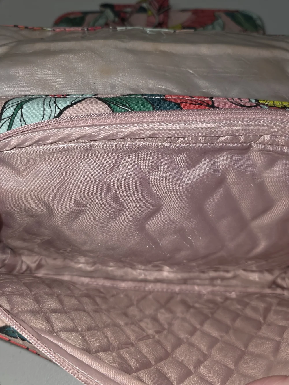 Vera Bradley Hanging Travel Organizer Vintage Floral Quilted Cotton Makeup Bag